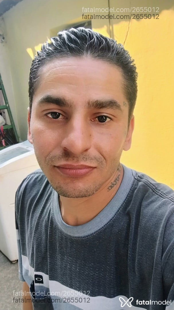 Acompanhante homem morena (o) de olhos castanhos em Virtual - Maridão Tecnologic