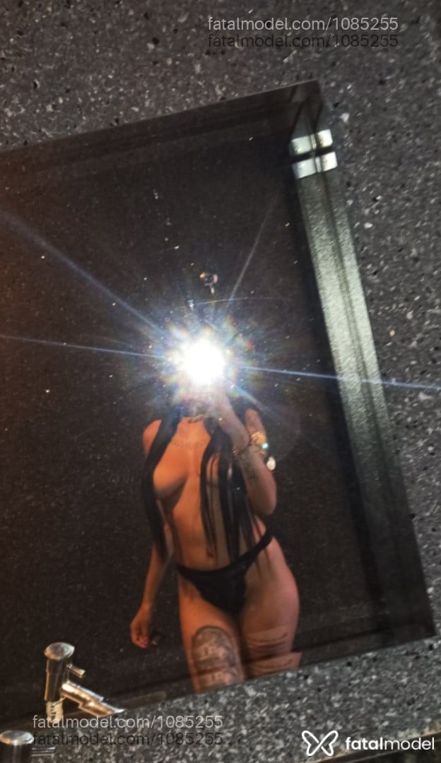 Acompanhante mulher morena (o) de olhos pretos em Conselheiro Lafaiete Acompanhante mulher morena (o) de olhos pretos em Conselheiro Lafaiete - Imola