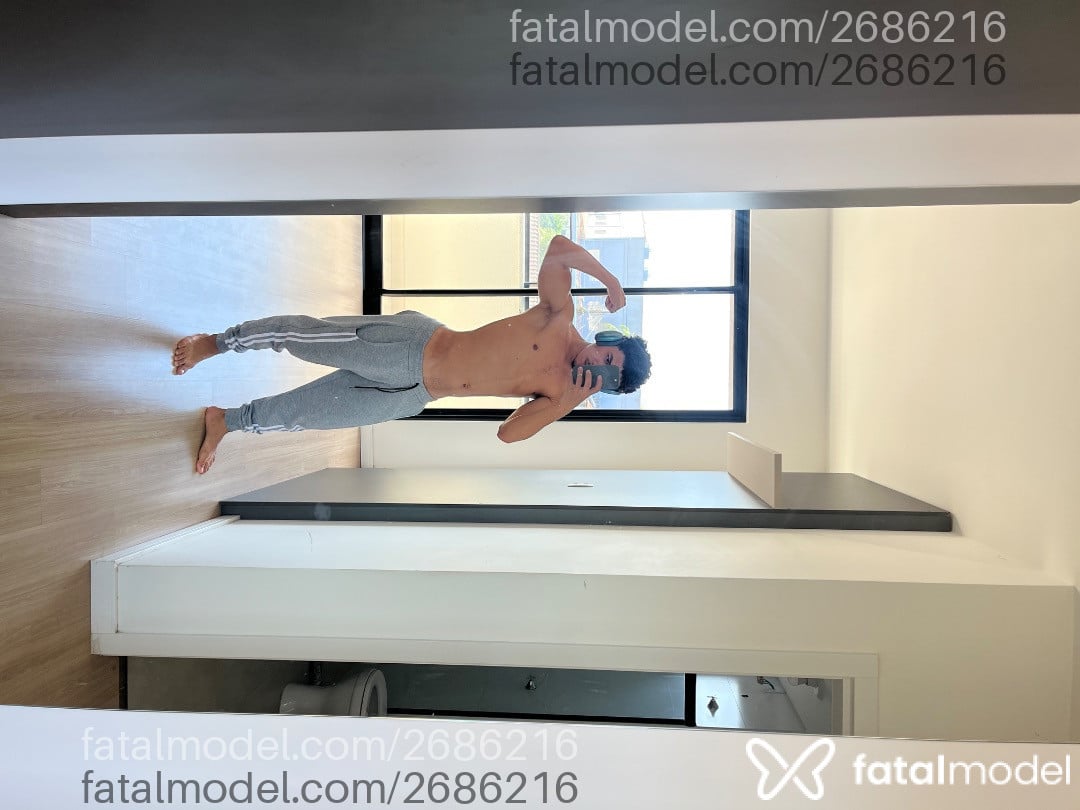 Acompanhante homem morena (o) de olhos pretos em Florianópolis - Gabriel