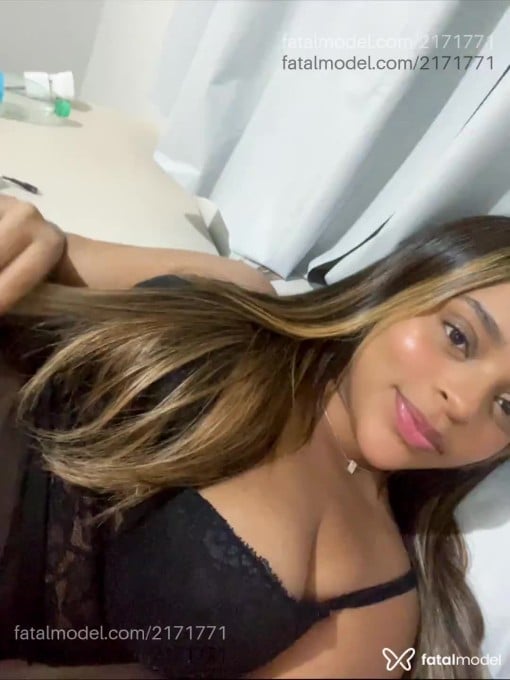 Acompanhante mulher morena (o) de olhos castanhos em Ituiutaba - Tália