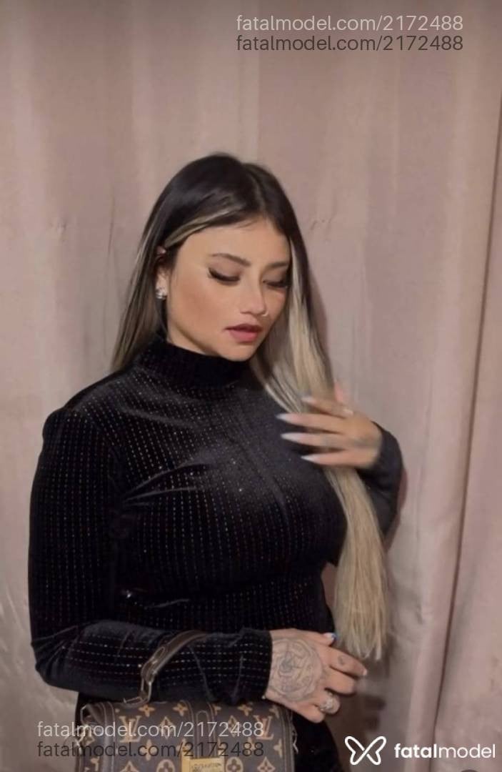 Acompanhante mulher com cabelo castanho de olhos pretos - Gabriela