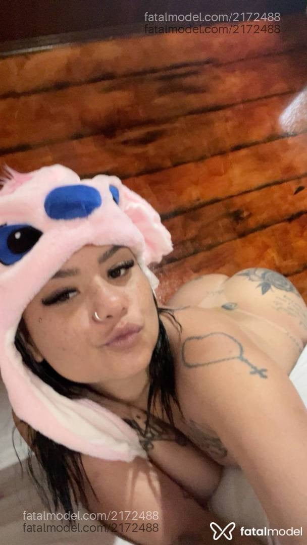 Acompanhante mulher com cabelo castanho de olhos pretos - Gabriela Acompanhante mulher com cabelo castanho de olhos pretos - Gabriela