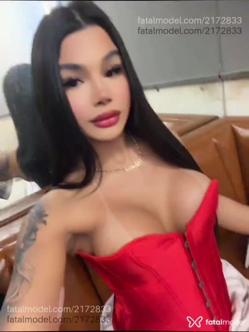 Acompanhante mulher trans morena (o) de olhos pretos em Goiânia Acompanhante mulher trans morena (o) de olhos pretos em Goiânia - Sofia Angelote