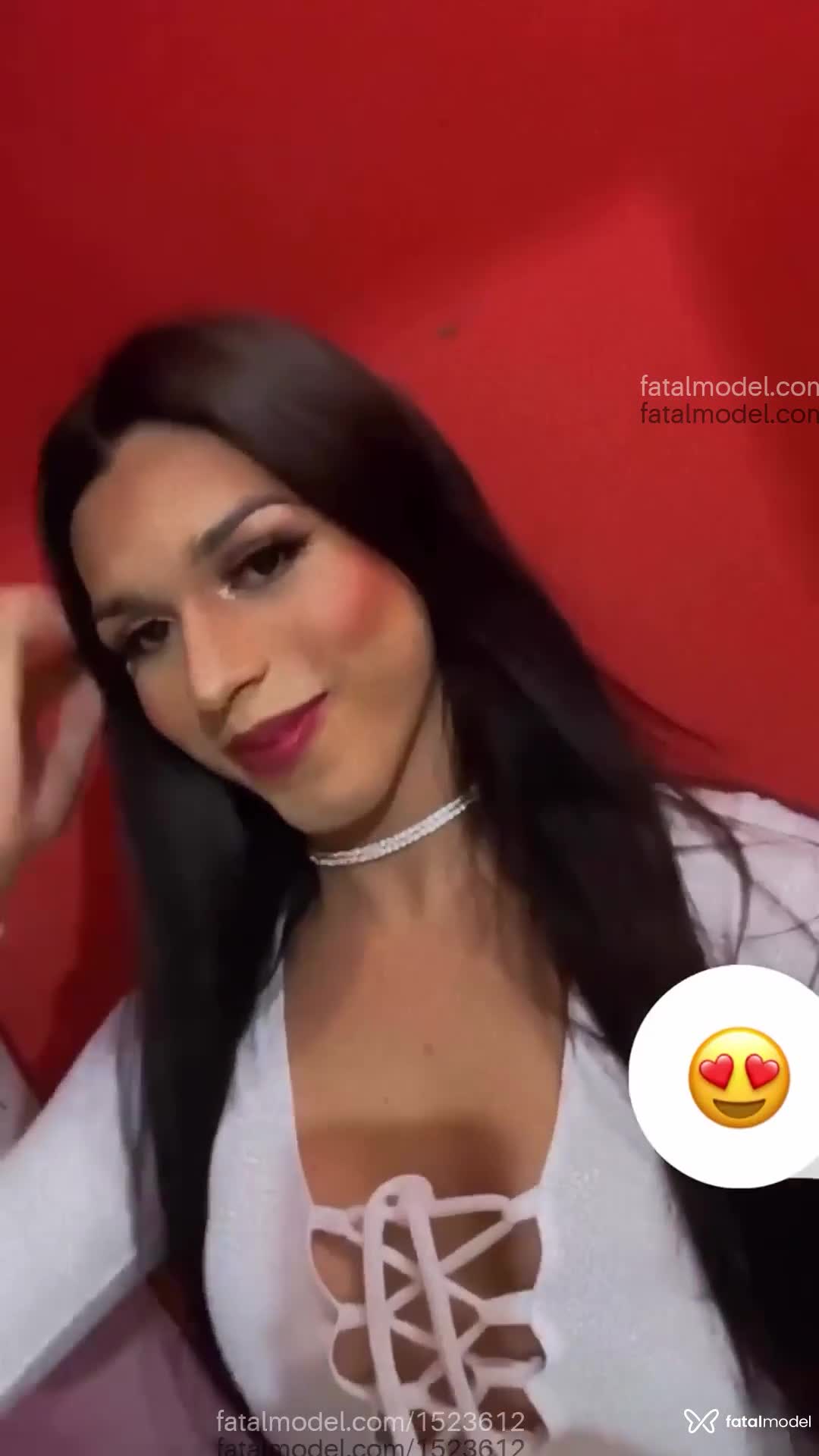 Acompanhante mulher trans morena (o) de olhos castanhos em Pindamonhangaba - Vitória morena
