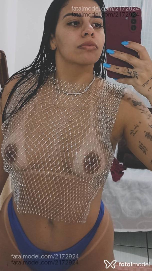 Acompanhante mulher morena (o) de olhos castanhos - Elaine