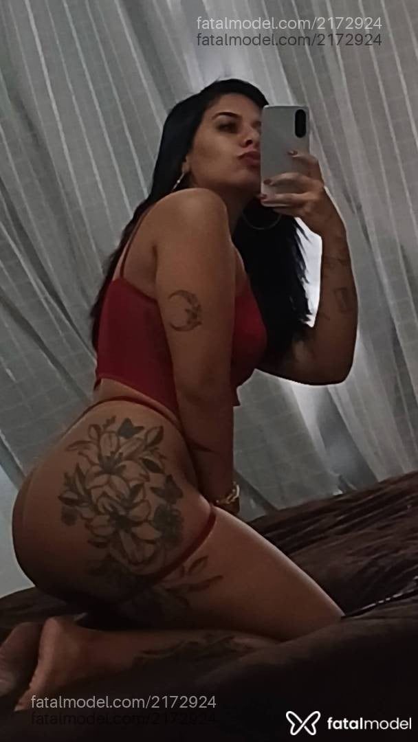 Acompanhante mulher morena (o) de olhos castanhos - Elaine