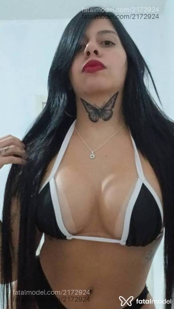 Acompanhante mulher com cabelo castanho de olhos pretos - Elaine Costa