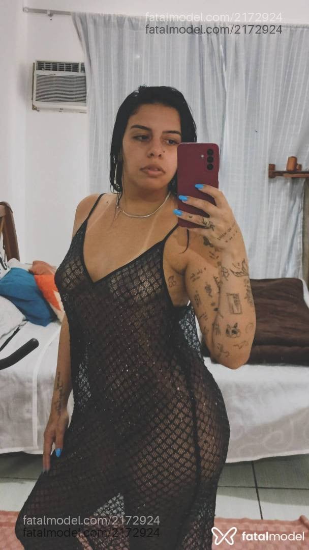 Acompanhante mulher morena (o) de olhos castanhos - Elaine