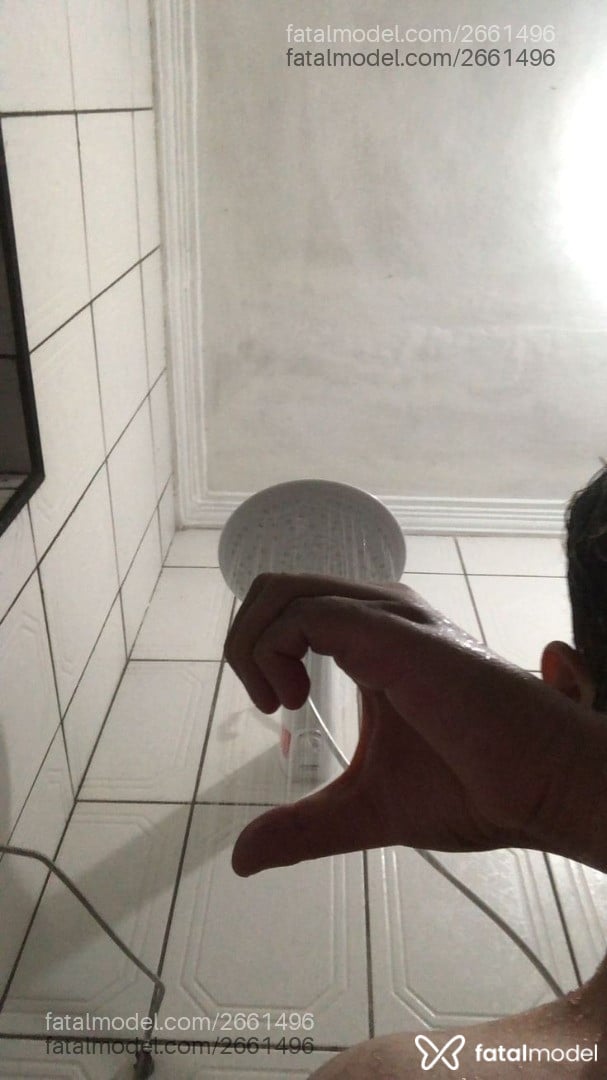 Acompanhante homem com cabelo castanho de olhos castanhos em Limeira - Lindinho