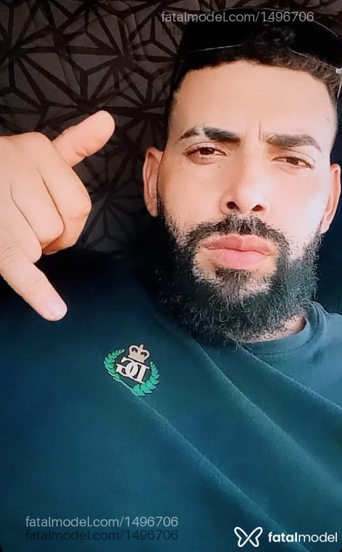Acompanhante homem com cabelo castanho de olhos castanhos - Daniel andrade Acompanhante homem com cabelo castanho de olhos castanhos - Daniel andrade