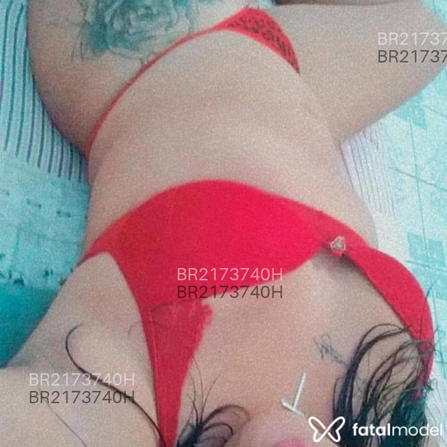 Acompanhante mulher morena (o) de olhos castanhos em Curitiba Acompanhante mulher morena (o) de olhos castanhos em Curitiba - Morena