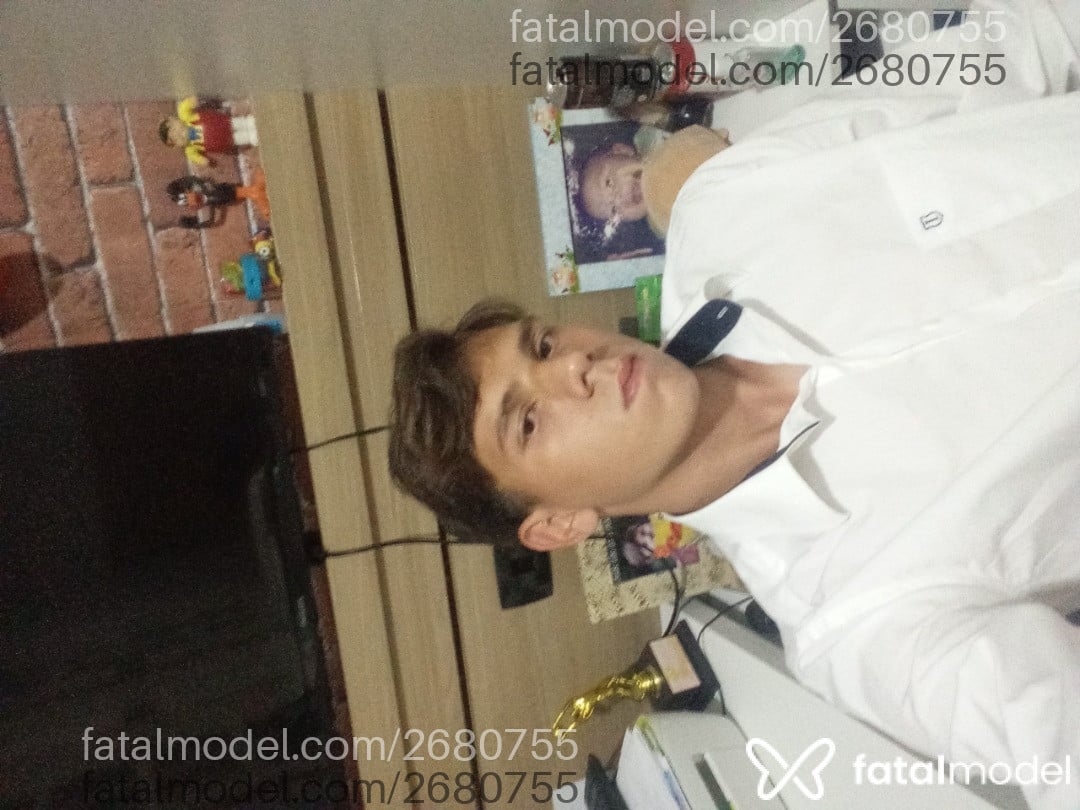 Acompanhante homem morena (o) de olhos castanhos em Atibaia Acompanhante homem morena (o) de olhos castanhos em Atibaia - Victor