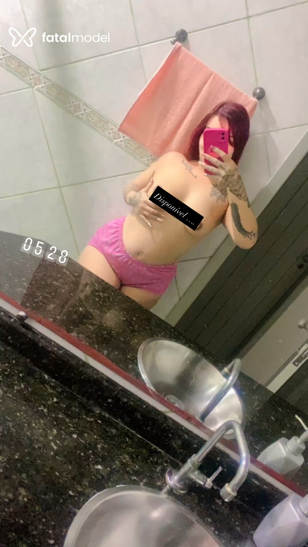 Acompanhante mulher morena (o) de olhos castanhos em Barra Velha - Lay Sylbor