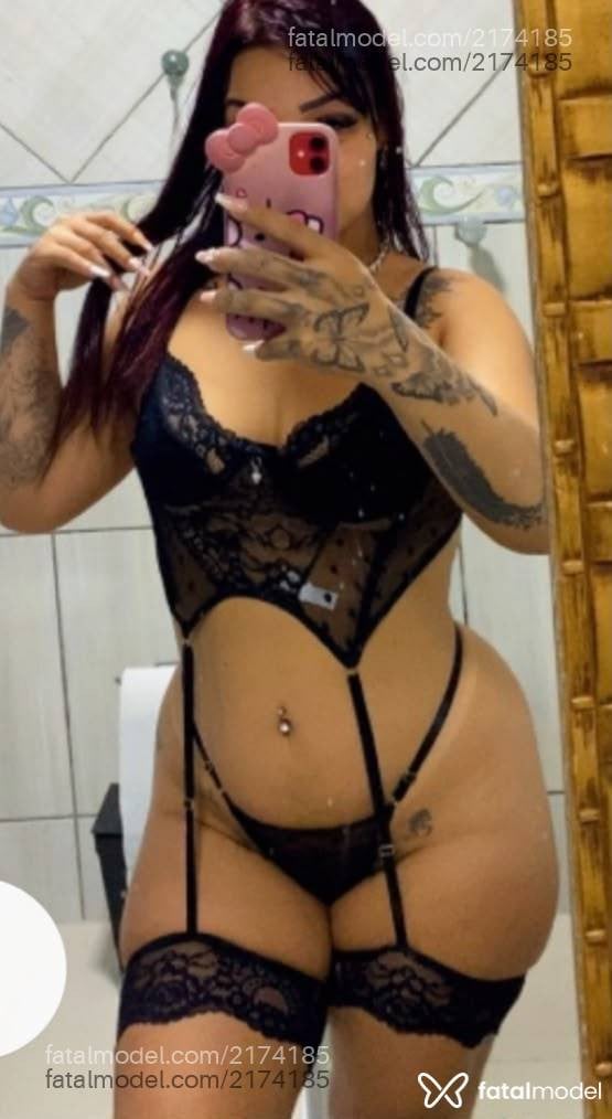 Acompanhante mulher morena (o) de olhos castanhos em Penha - Lay Sylbor