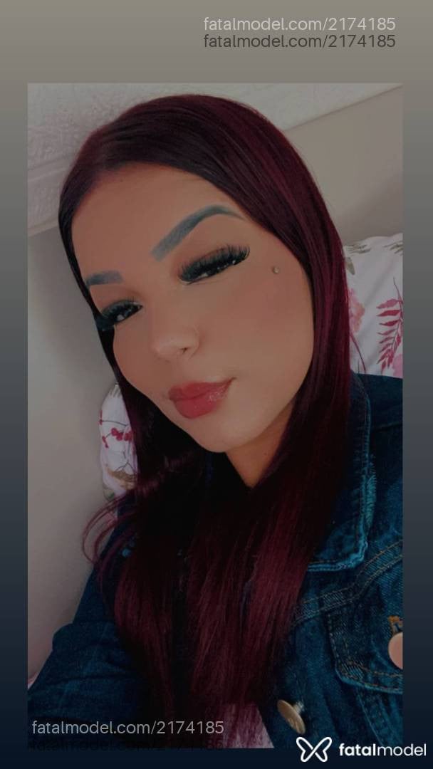 Acompanhante mulher morena (o) de olhos castanhos em Penha - Lay Sylbor