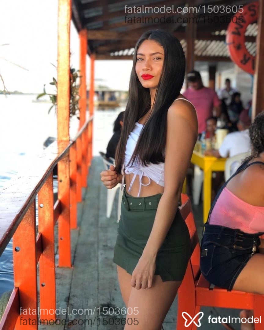 Acompanhante mulher morena (o) de olhos castanhos em Rio de Janeiro - Bella