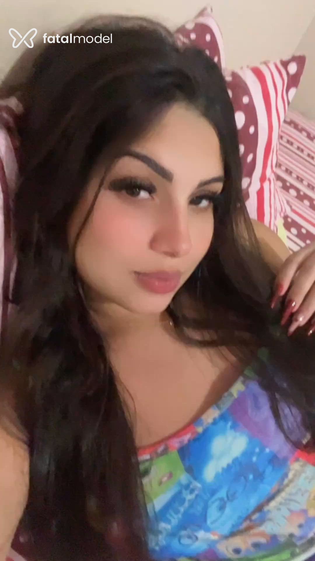 Acompanhante mulher morena (o) de olhos castanhos - Jady Acompanhante mulher morena (o) de olhos castanhos - Jady