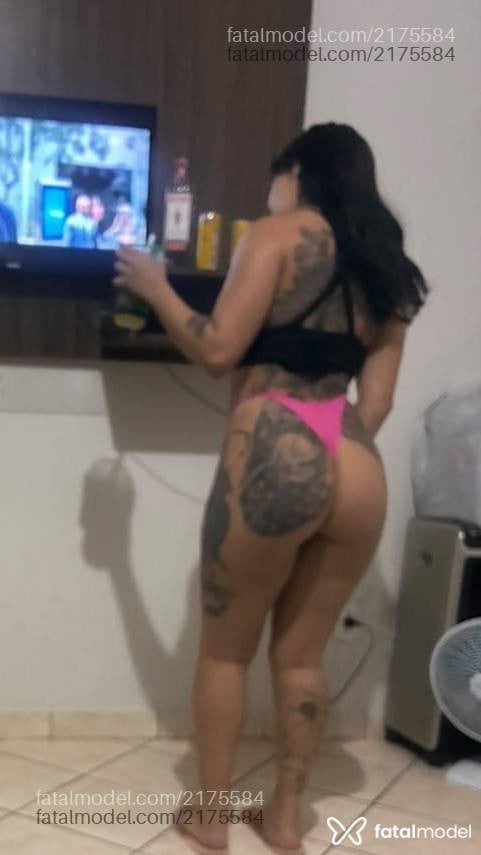 Acompanhante mulher morena (o) de olhos castanhos - Lorena