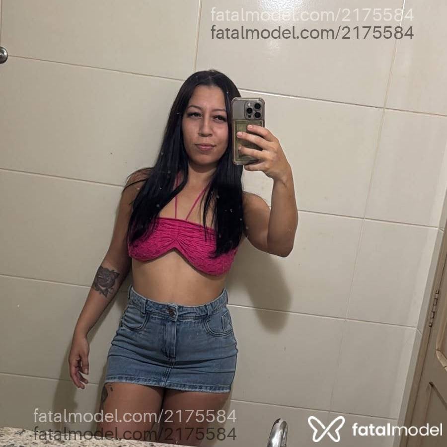 Acompanhante mulher morena (o) de olhos castanhos - Lorena
