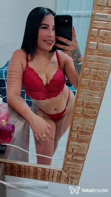 Acompanhante mulher morena (o) de olhos castanhos - Ayla Tavares Acompanhante mulher morena (o) de olhos castanhos - Ayla Tavares