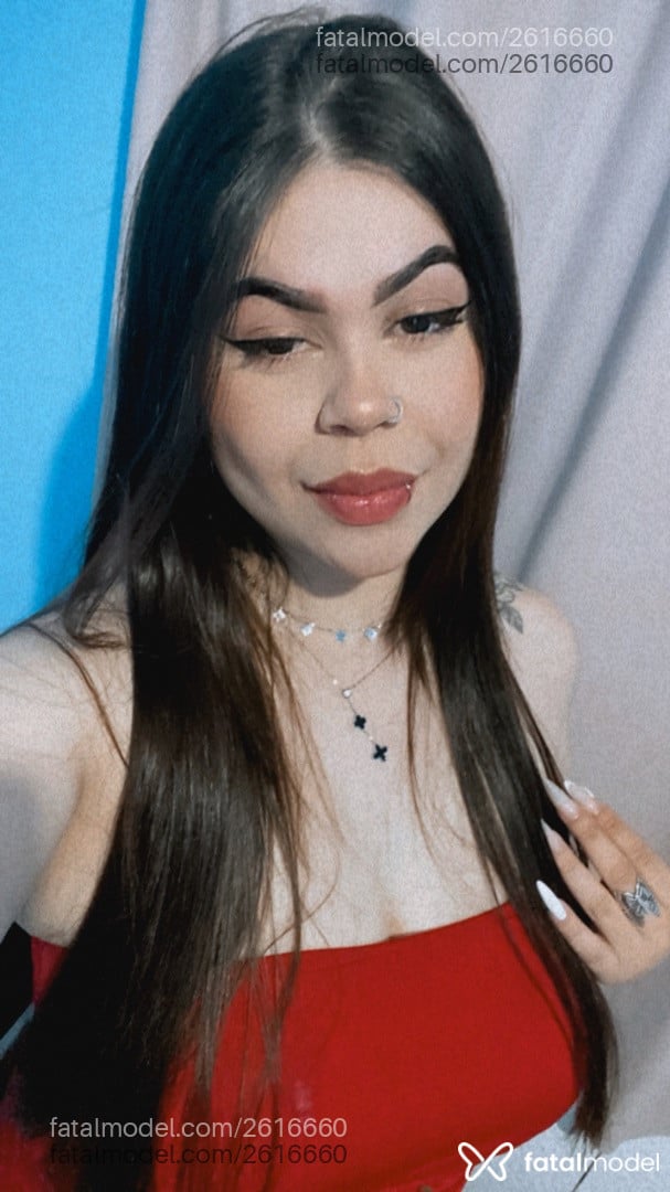 Acompanhante mulher com cabelo castanho de olhos pretos em São Paulo - Alana Moura