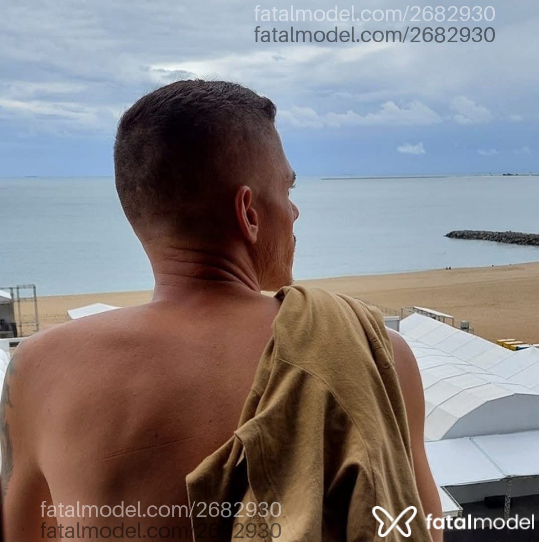 Acompanhante homem com cabelo castanho de olhos castanhos em Olímpia Acompanhante homem com cabelo castanho de olhos castanhos em Olímpia - Maikon