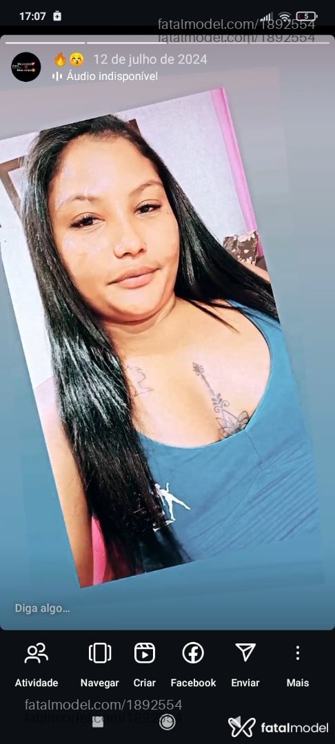 Acompanhante mulher morena (o) de olhos castanhos - Indinha Acompanhante mulher morena (o) de olhos castanhos - Indinha