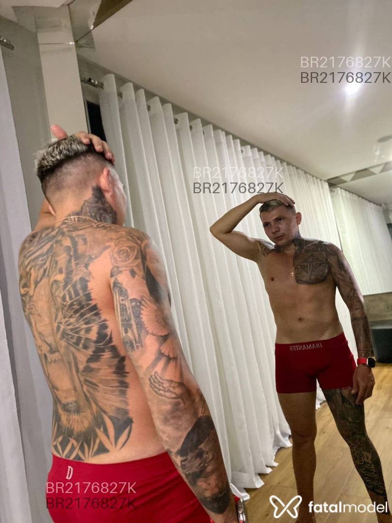 Acompanhante homem loira (o) de olhos castanhos em Belém - Junior