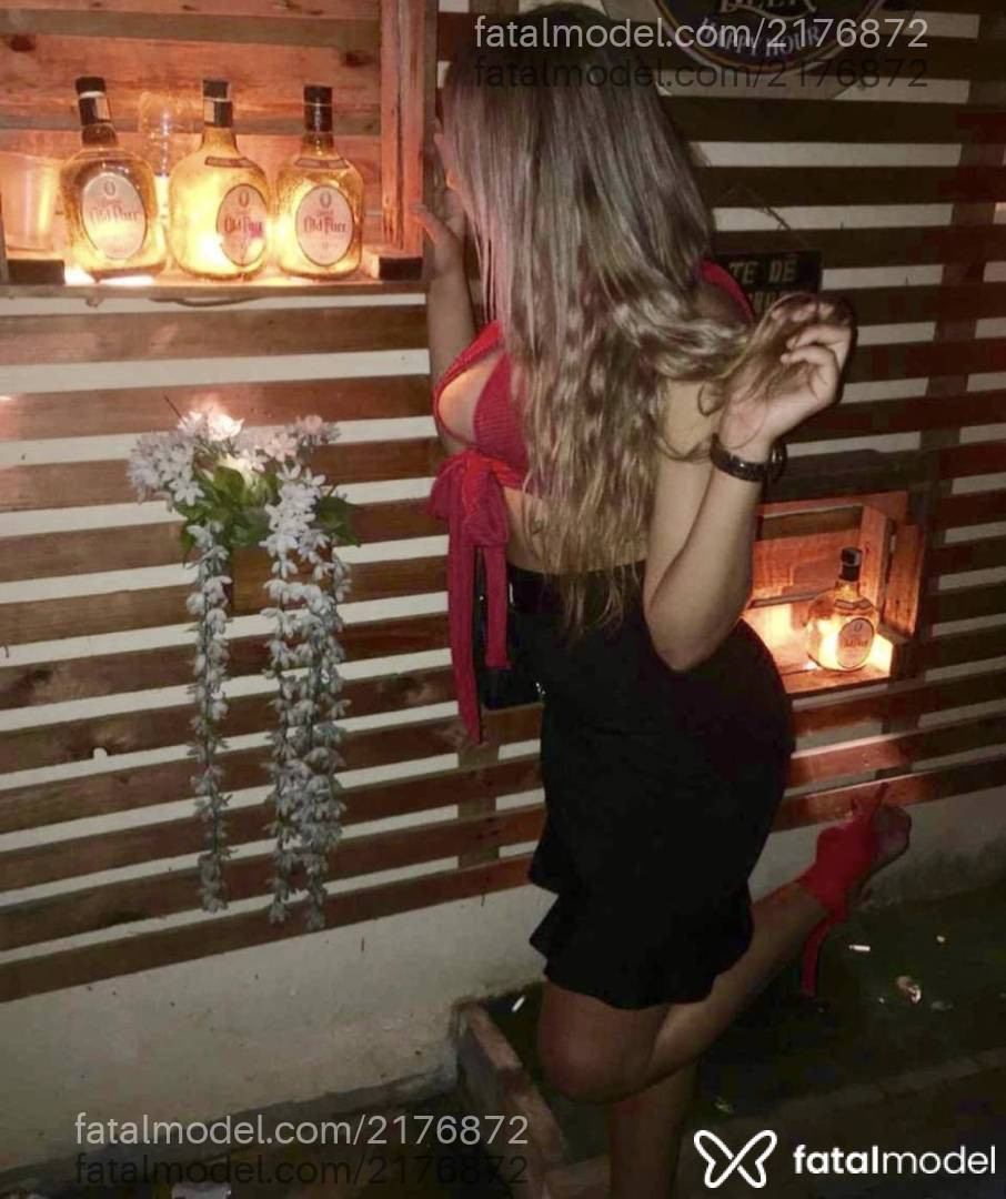 Acompanhante mulher loira (o) de olhos castanhos em Petrolina - Bia