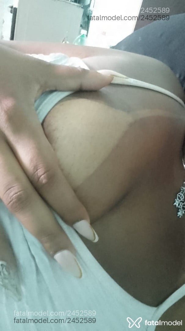 Acompanhante mulher morena (o) de olhos pretos em Rio de Janeiro - Bia Felix
