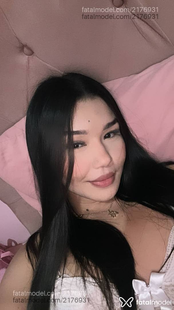 Acompanhante mulher morena (o) de olhos castanhos - Karol Souza
