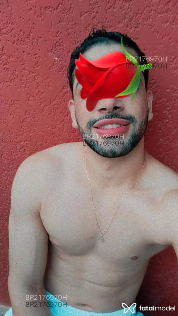 Acompanhante homem morena (o) de olhos castanhos em Goiânia - Ricky