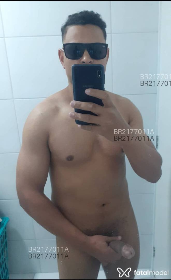 Acompanhante homem com cabelo castanho de olhos castanhos em São Paulo - Ramon