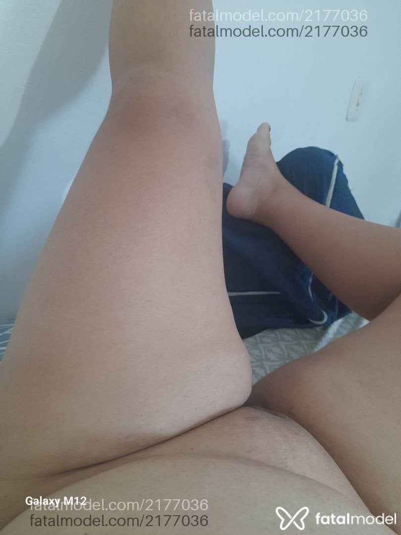 Acompanhante mulher com cabelo grisalho de olhos castanhos em Virtual Acompanhante mulher com cabelo grisalho de olhos castanhos em Virtual - Mônica