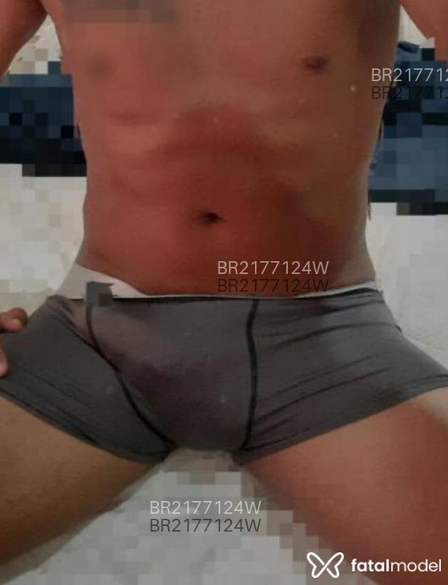 Acompanhante homem com cabelo castanho de olhos castanhos em Araranguá Acompanhante homem com cabelo castanho de olhos castanhos em Araranguá - Marcel Jnr
