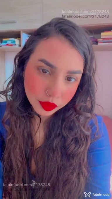 Acompanhante mulher morena (o) de olhos castanhos em São Paulo - Sol Rara