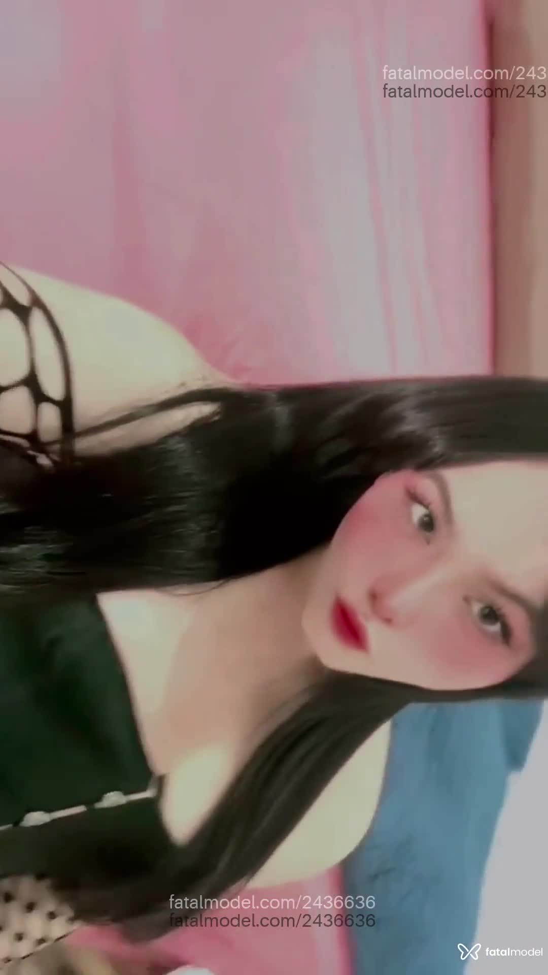 Acompanhante mulher trans com cabelo castanho de olhos castanhos em Barueri Acompanhante mulher trans com cabelo castanho de olhos castanhos em Barueri - Katherine Meghan