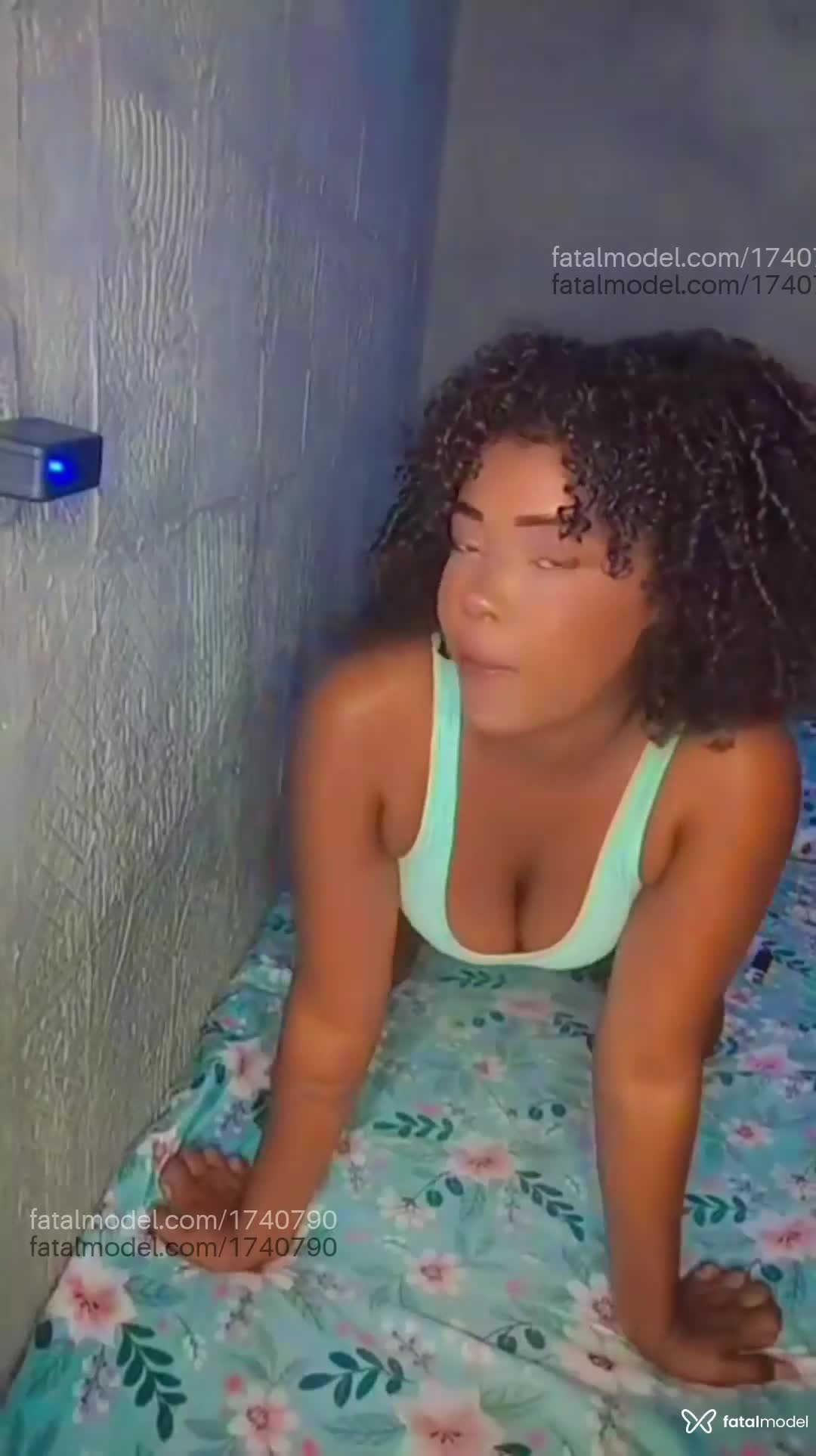 Acompanhante mulher morena (o) de olhos castanhos em Rio de Janeiro - Ludmilla Ramos