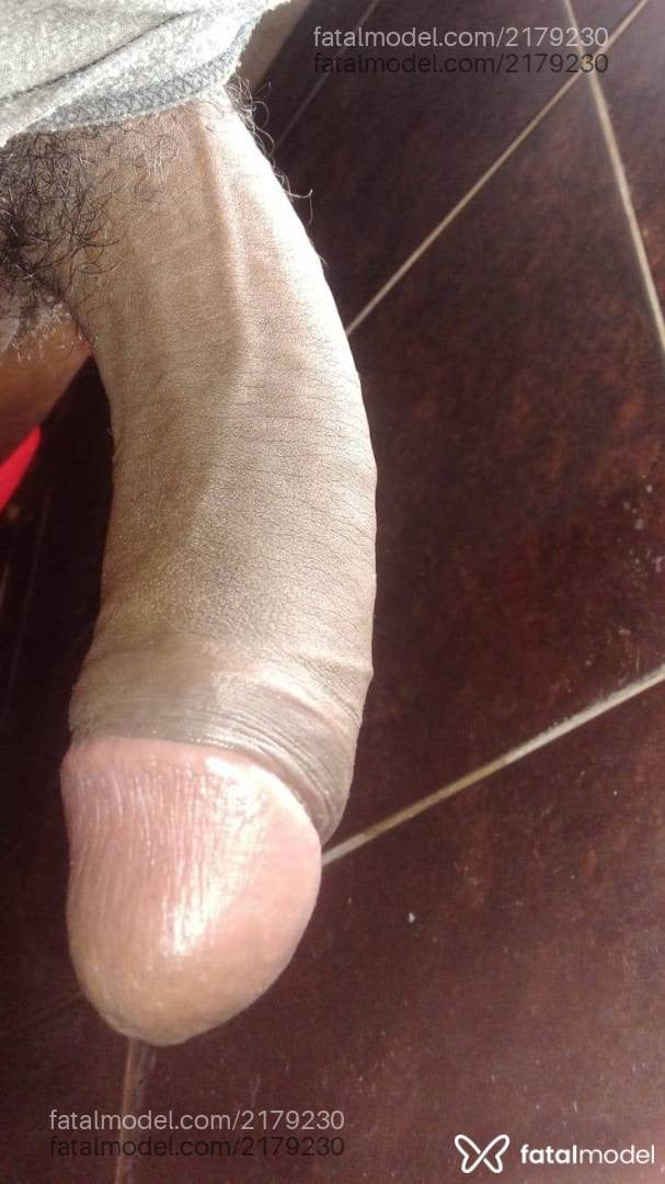 Acompanhante homem morena (o) de olhos pretos - Juancm