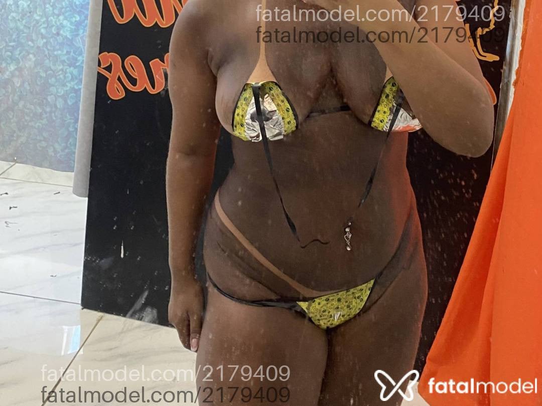 Acompanhante mulher morena (o) de olhos castanhos em Rio de Janeiro - Vic