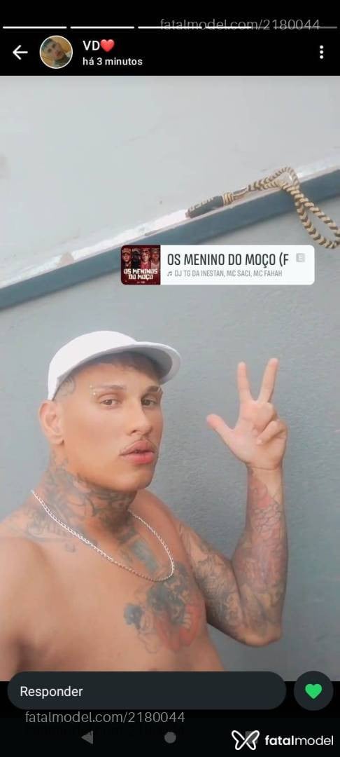 Acompanhante homem morena (o) de olhos castanhos - Henrique