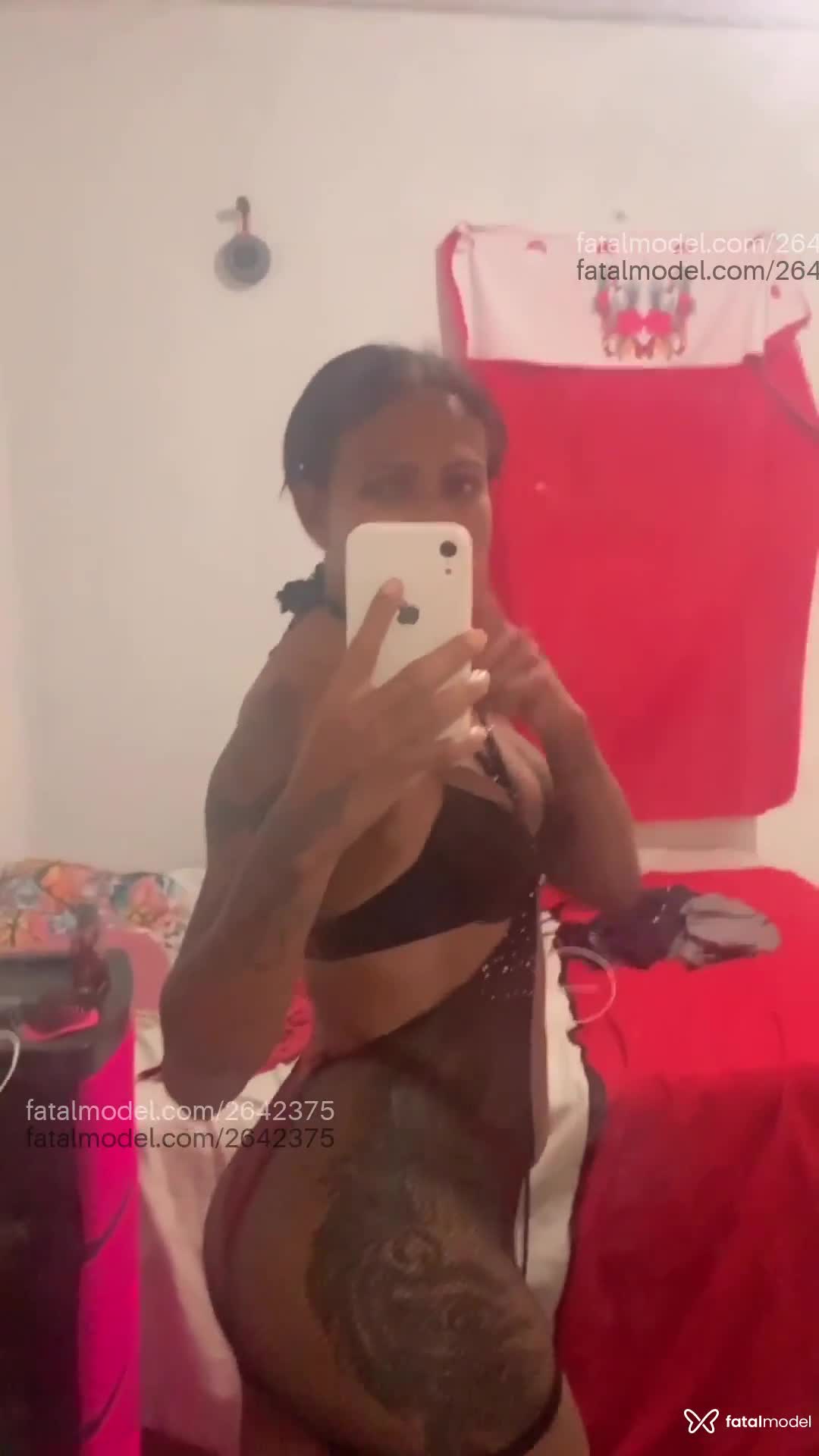 Acompanhante mulher trans morena (o) de olhos castanhos em Gaspar - Tata Agathz