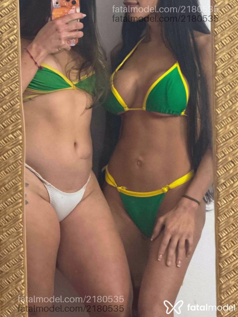 Acompanhante mulher trans com cabelo castanho de olhos pretos - Bya gossan