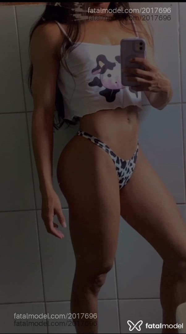 Acompanhante mulher trans morena (o) de olhos castanhos em Virtual - Júlia Rojas