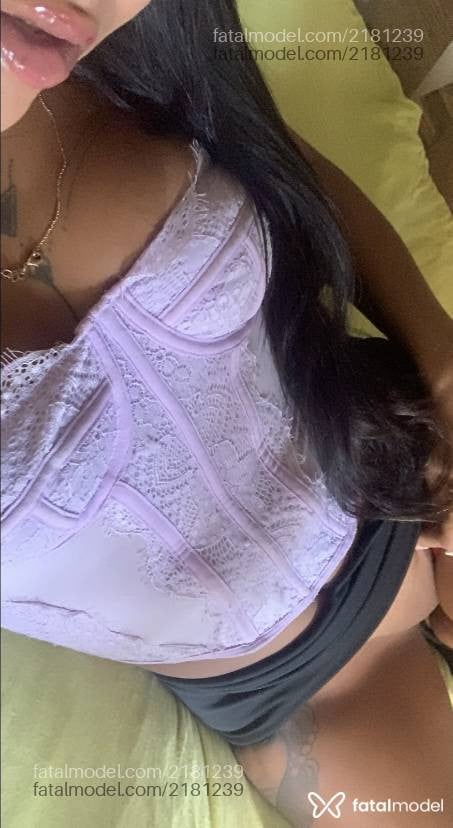 Acompanhante mulher morena (o) de olhos castanhos em Salvador - Maria Eduarda