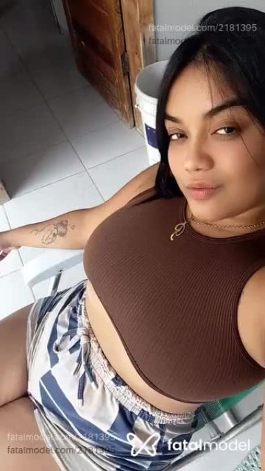 Acompanhante mulher morena (o) de olhos pretos em Peixoto de Azevedo - Paty