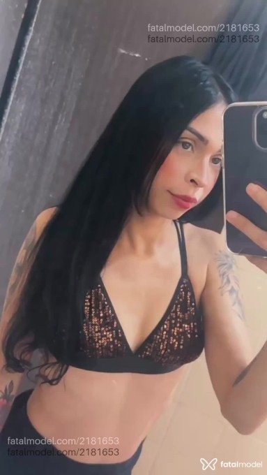 Acompanhante mulher morena (o) de olhos mel em Rondonópolis - Victoria