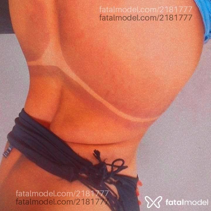 Acompanhante mulher com cabelo castanho de olhos castanhos - Estefany