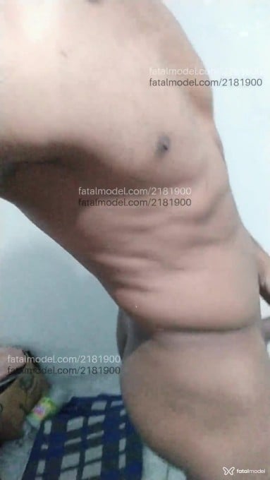 Acompanhante homem morena (o) de olhos castanhos em Várzea Paulista Acompanhante homem morena (o) de olhos castanhos em Várzea Paulista - Chocolatinho