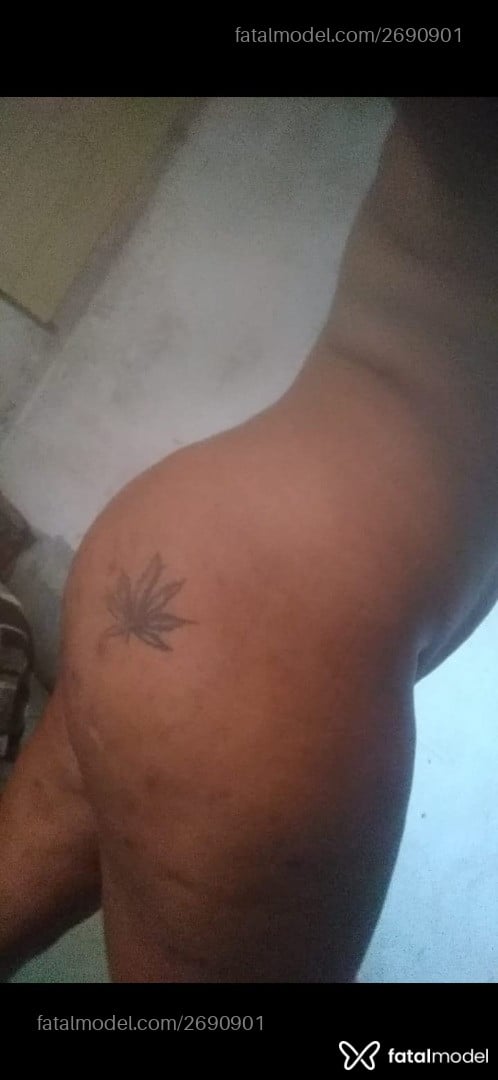 Acompanhante mulher com cabelo castanho de olhos pretos em Belo Horizonte - Graninhabbw